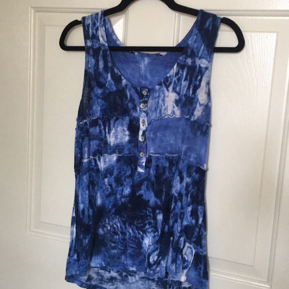 Tye dye top